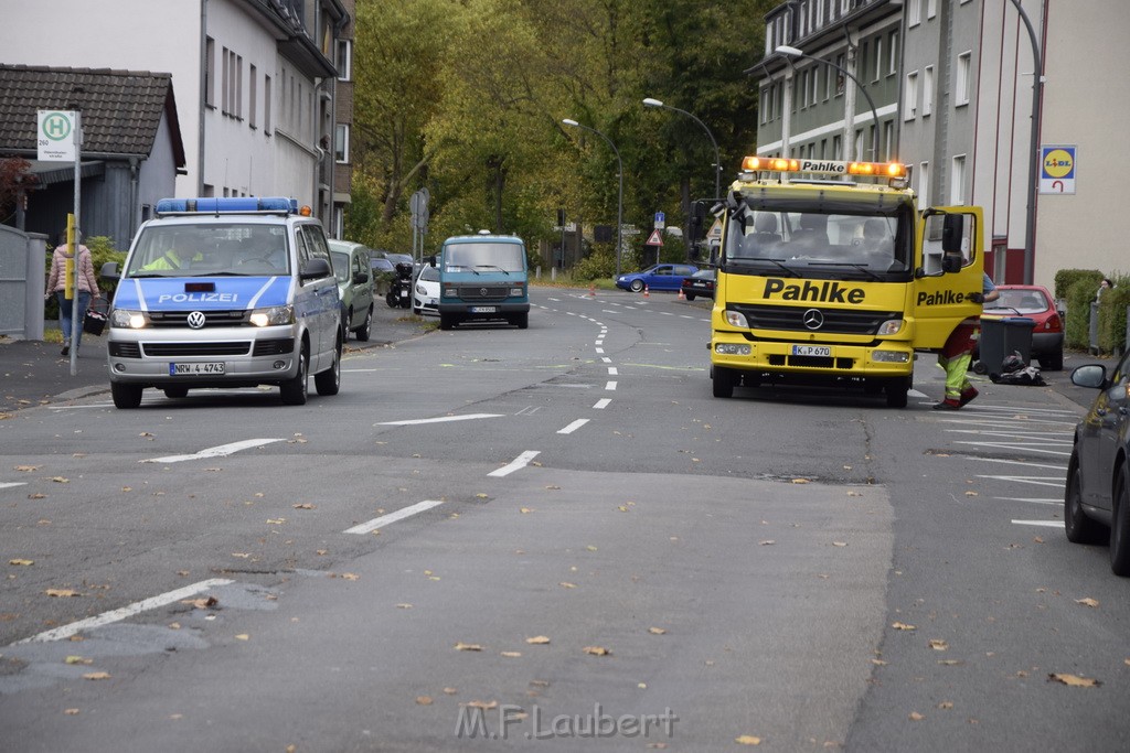 VU Krad PKW Koeln Duennwald Berlinerstr P139.JPG - Miklos Laubert